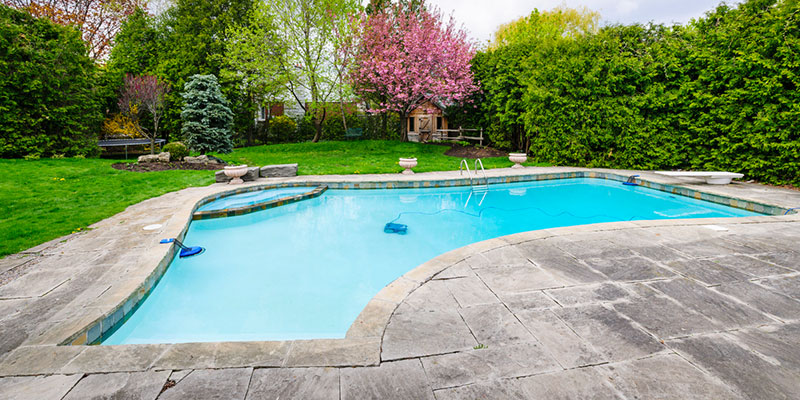 3 Popular Types of Pool Decks